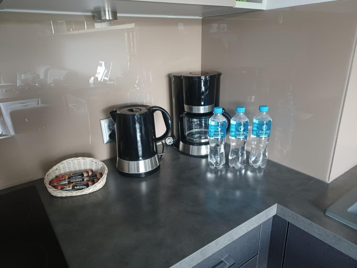 Apartament Z Widokiem Na Morze จิปโนแวค ภายนอก รูปภาพ